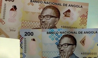 Novas notas de 500 kwanzas em circulação 