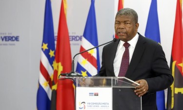 Angola quer “acção concertada” e “soluções” locais para conflitos em África