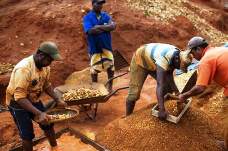 ‘Operação Transparência’ ‘expulsa’ mais de 180 mil congoleses 