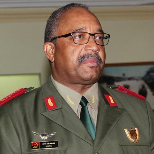  José Luís Caetano de Sousa