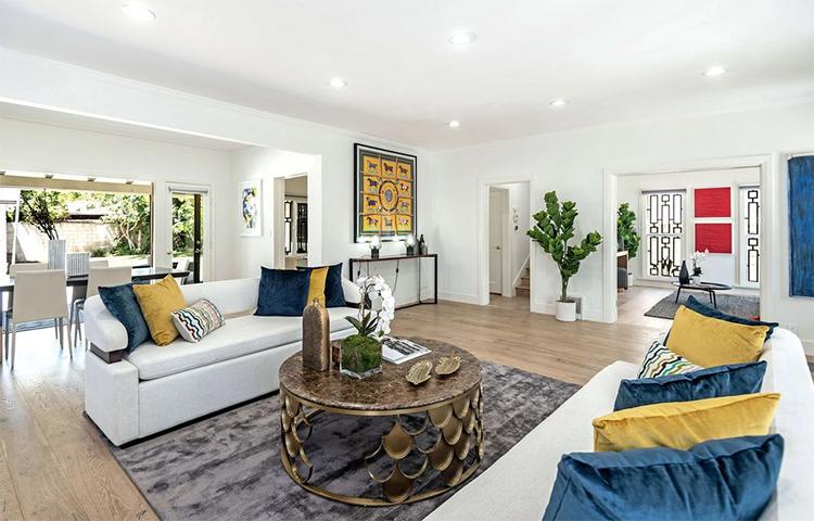 Antiga casa de Meghan à venda por 1,6 milhões