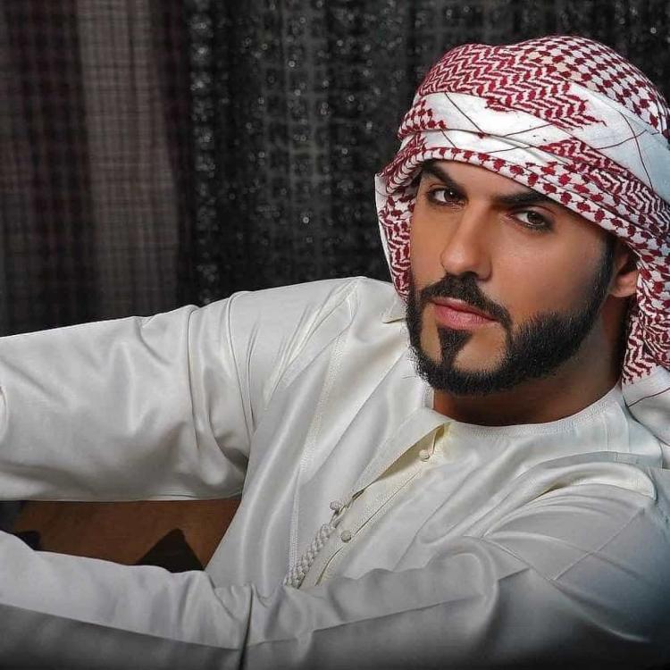 Expulso da Arábia Saudita por ser muito bonito
