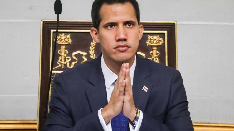 Apoiantes de Guaidó entraram na embaixada da Venezuela no Brasil
