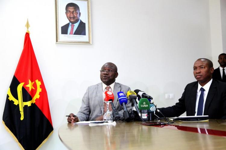 Angola rastreou 1.630 passageiros e não tem registo de um caso suspeito