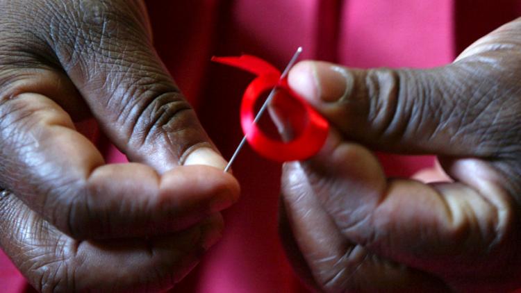 Registados 28 mil novos casos anuais de VIH 