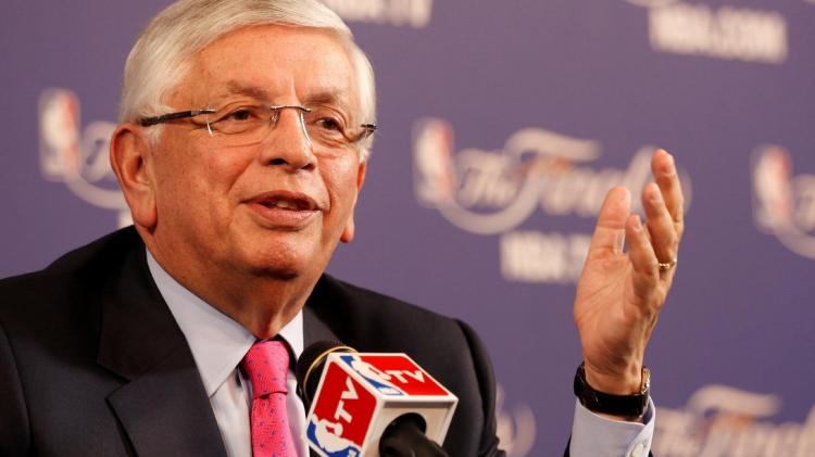 Morre antigo comissário da NBA 