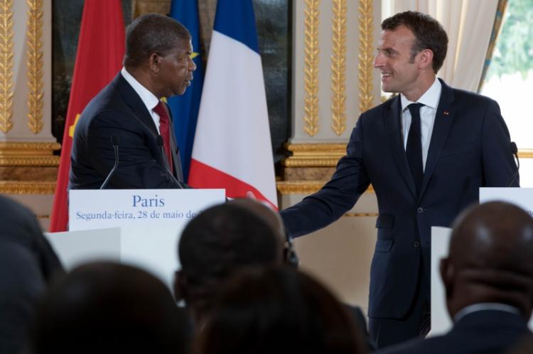 Presidente francês visita Angola 