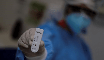 EUA vão adquirir 150 milhões de testes rápidos
