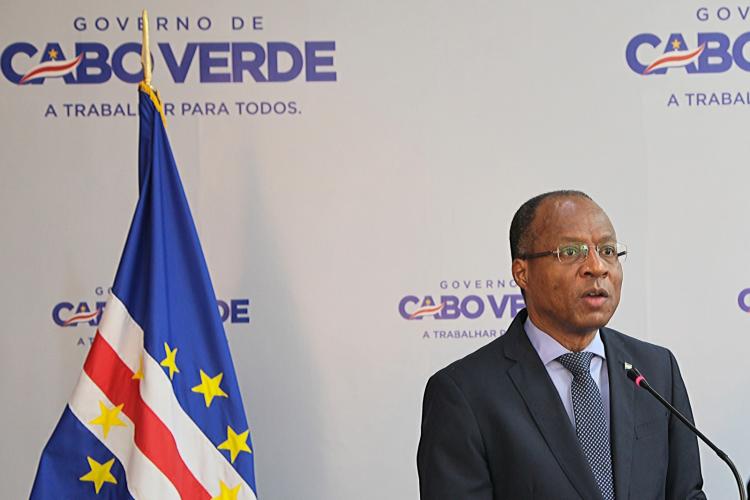 Cabo Verde vai anular dívidas de fornecimento de água e energia