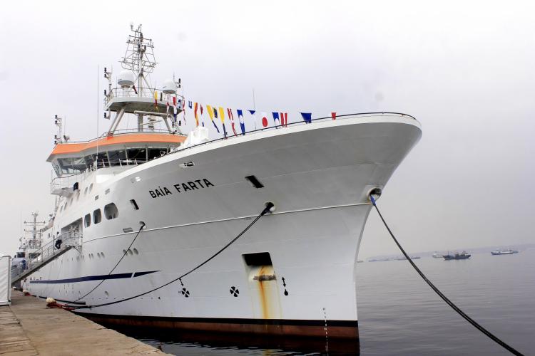Navio oceanográfico angolano pode navegar nos próximos dias