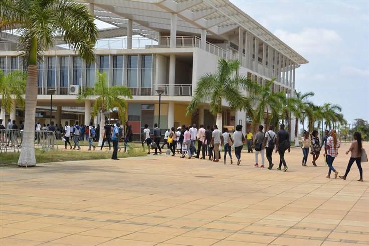 Universidades angolanas de fora das 300 melhores de África